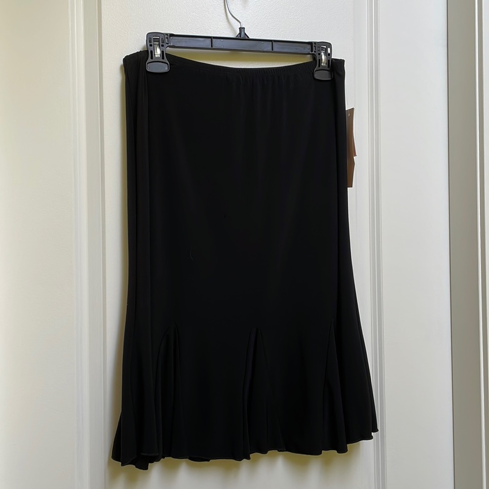 $5 add-on (New! Susan Lawrence Black Skirt)